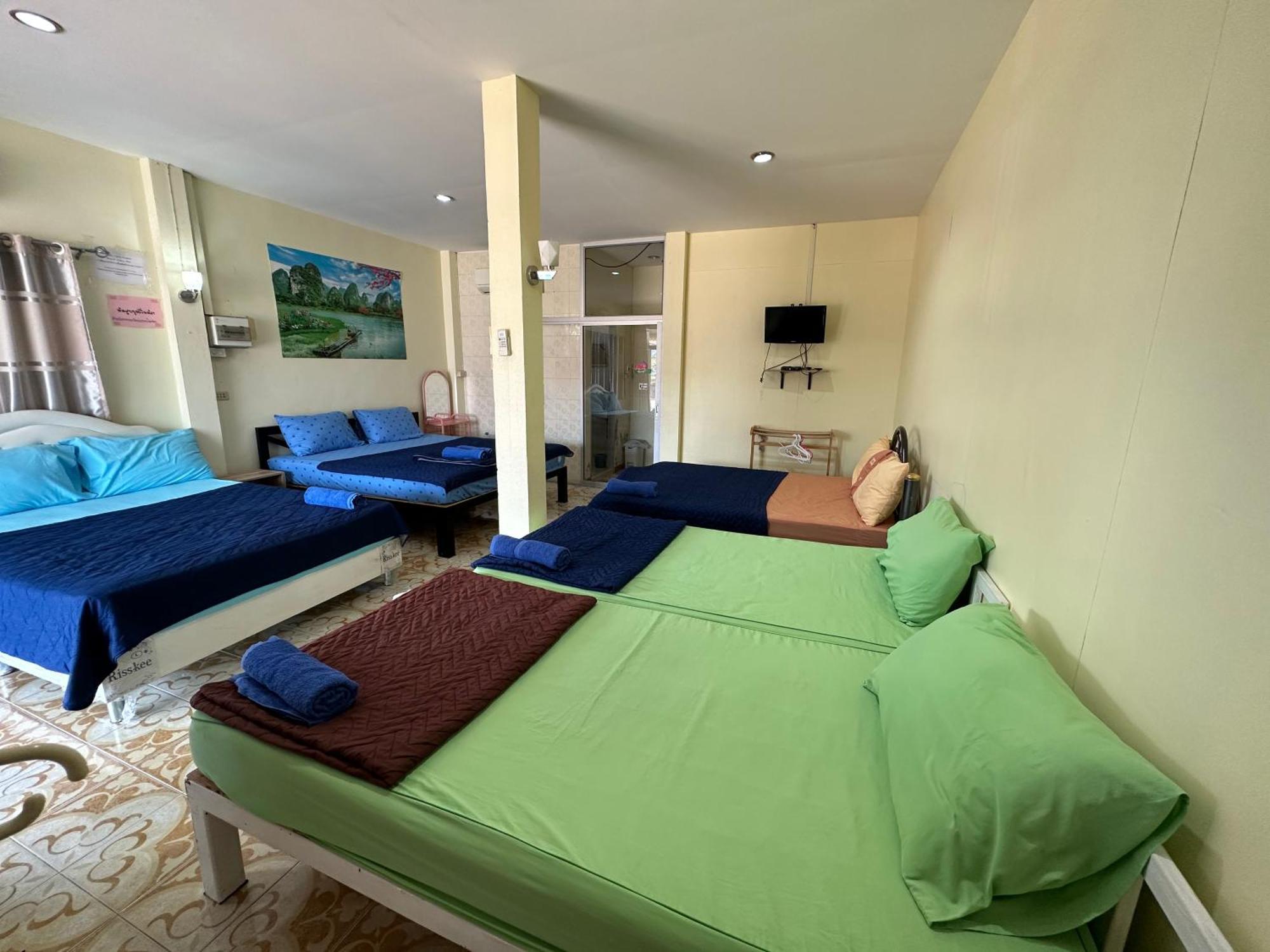 Thippawan Bungalow Ko Si Chang Exterior photo