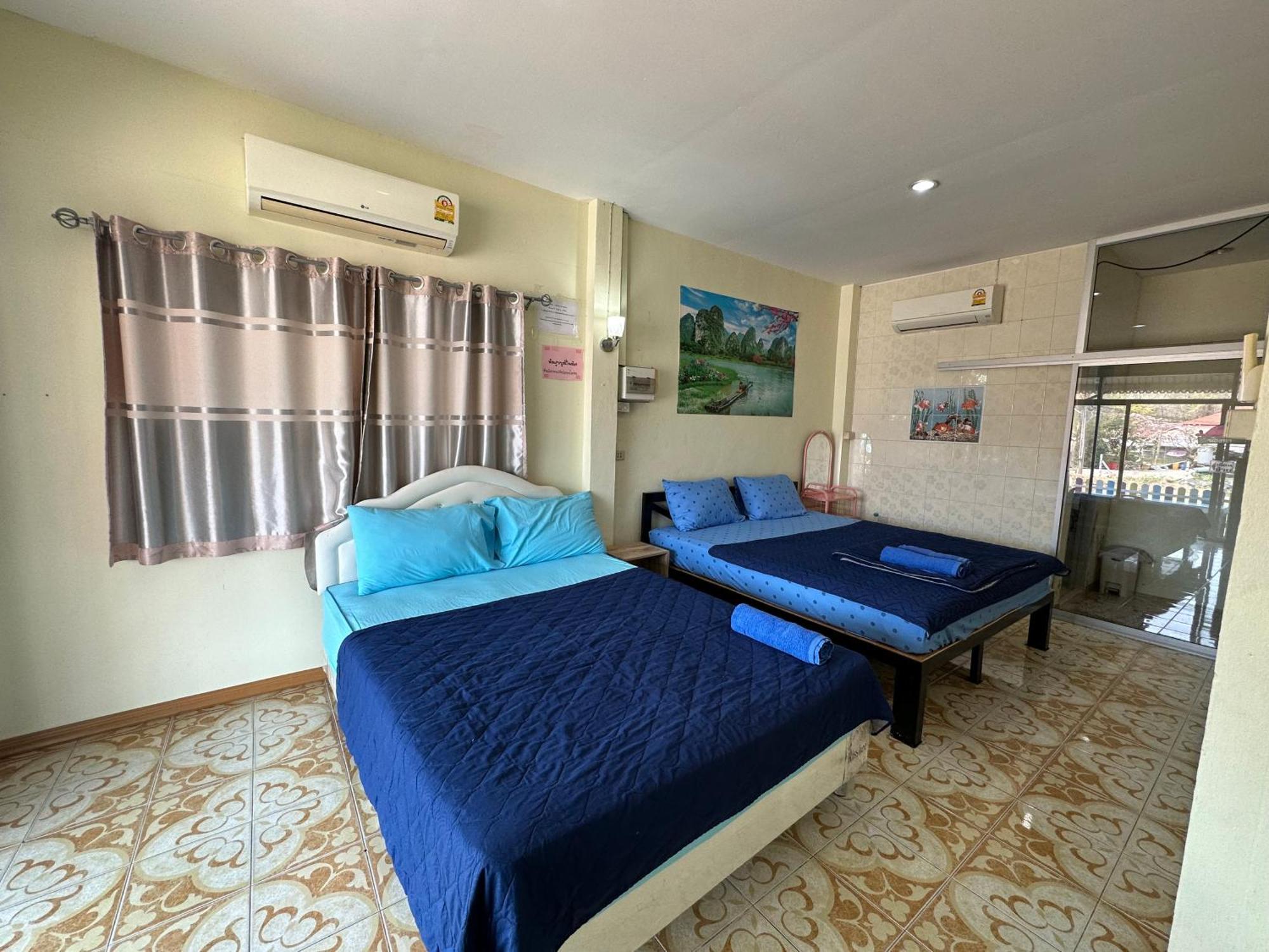 Thippawan Bungalow Ko Si Chang Exterior photo