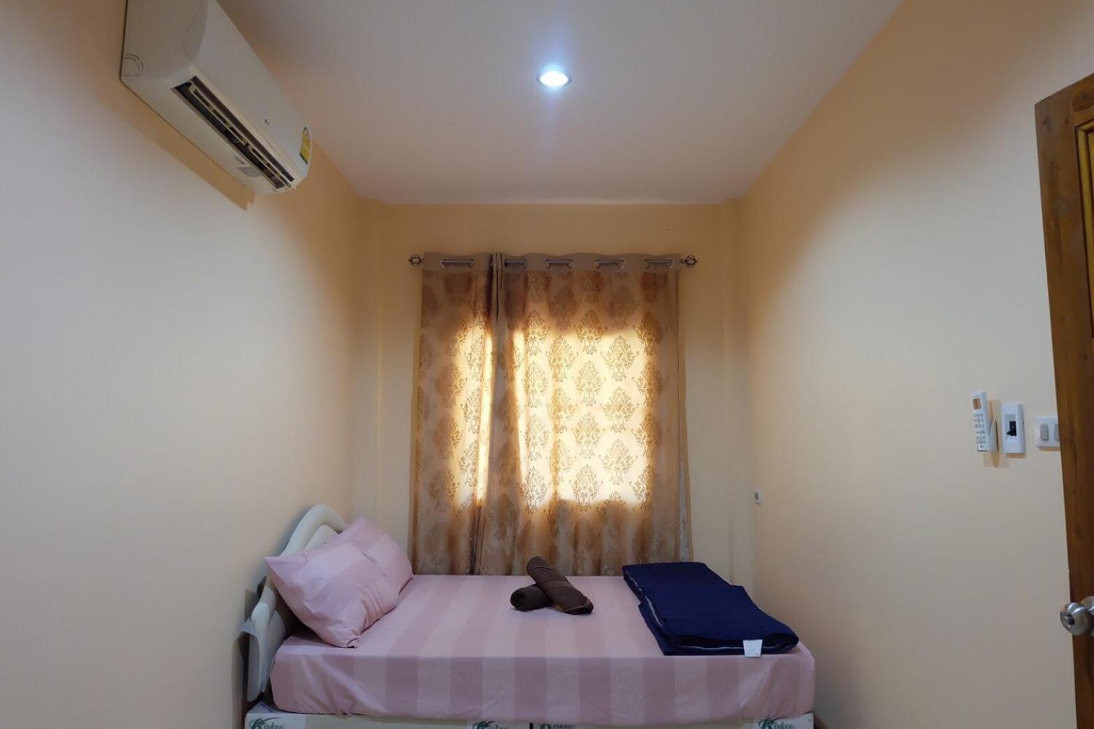 Thippawan Bungalow Ko Si Chang Exterior photo