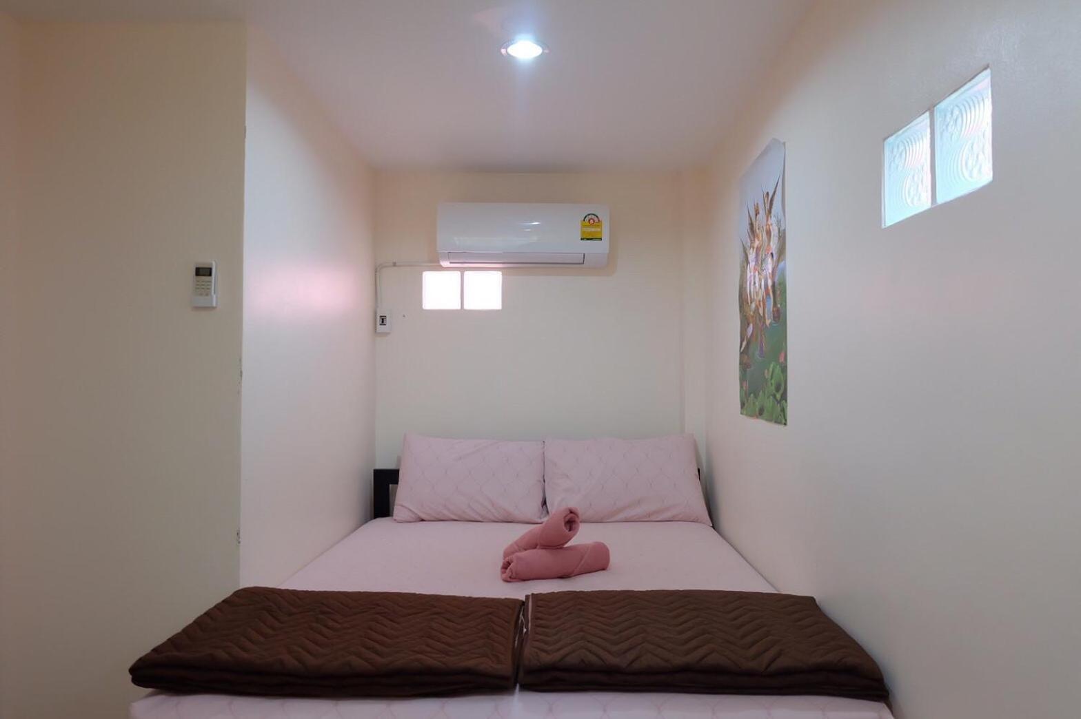 Thippawan Bungalow Ko Si Chang Exterior photo