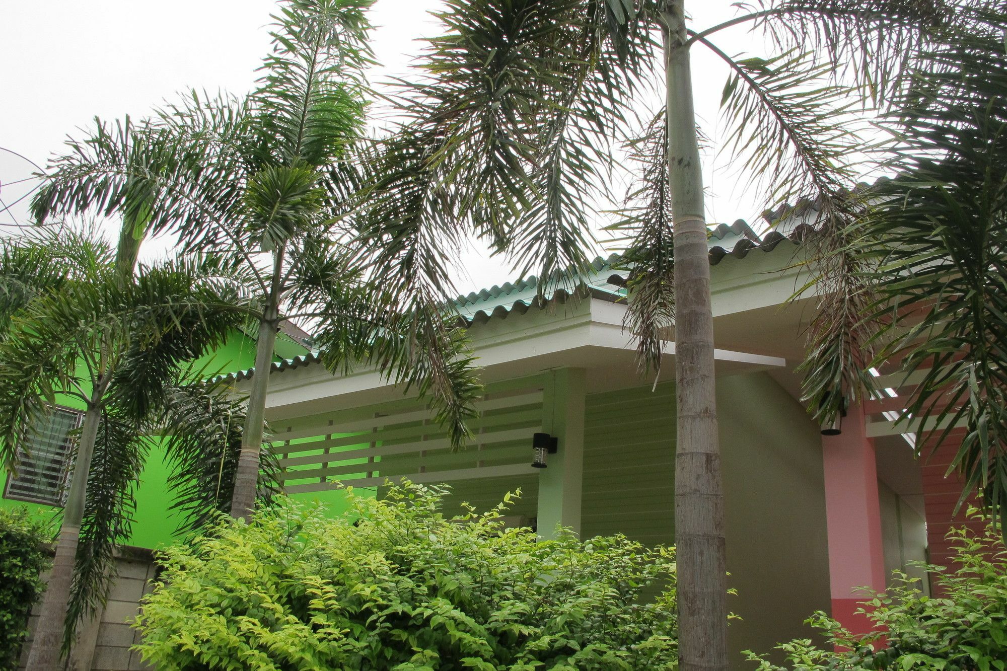 Thippawan Bungalow Ko Si Chang Exterior photo