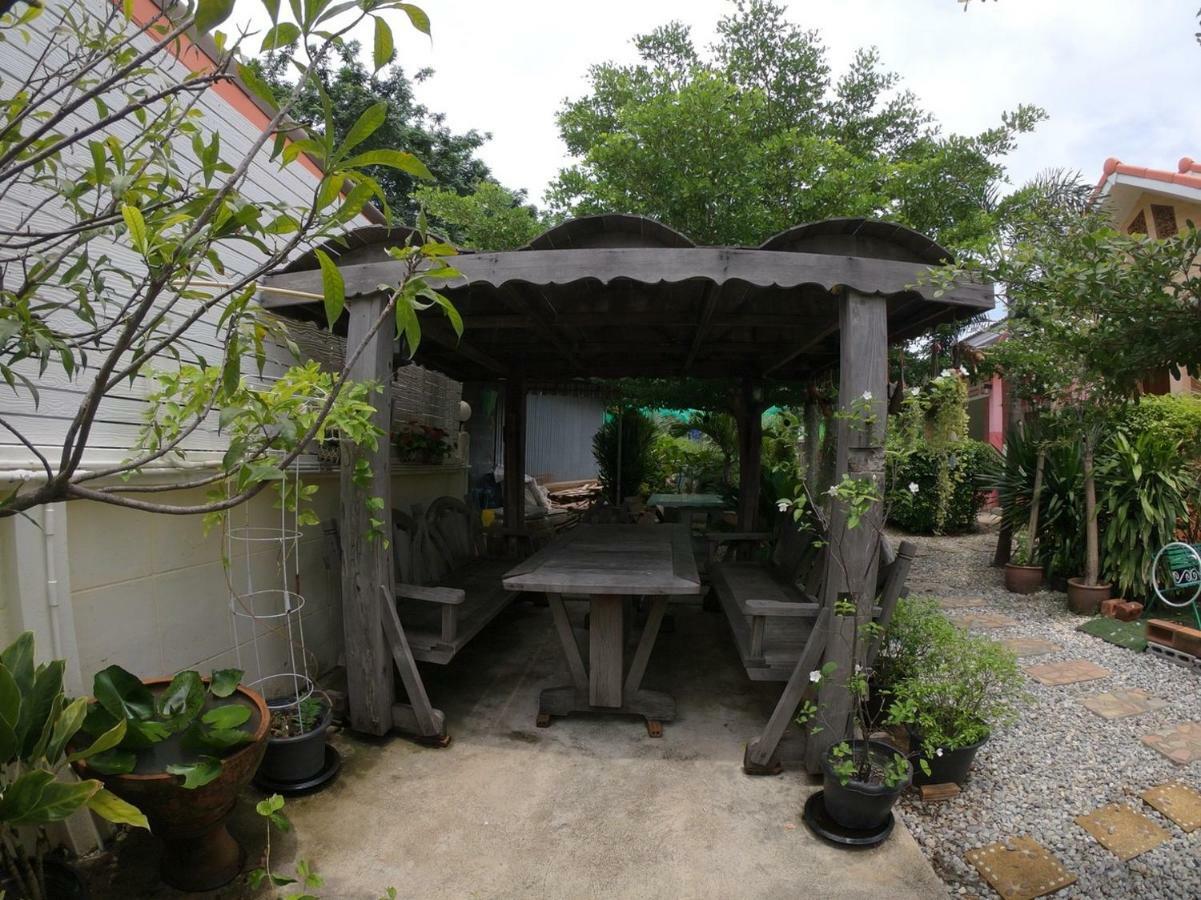Thippawan Bungalow Ko Si Chang Exterior photo