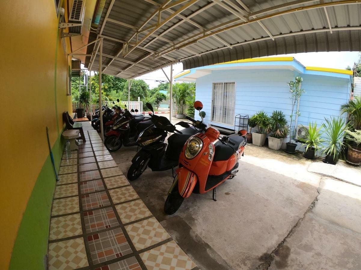 Thippawan Bungalow Ko Si Chang Exterior photo