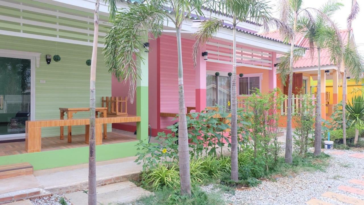 Thippawan Bungalow Ko Si Chang Exterior photo